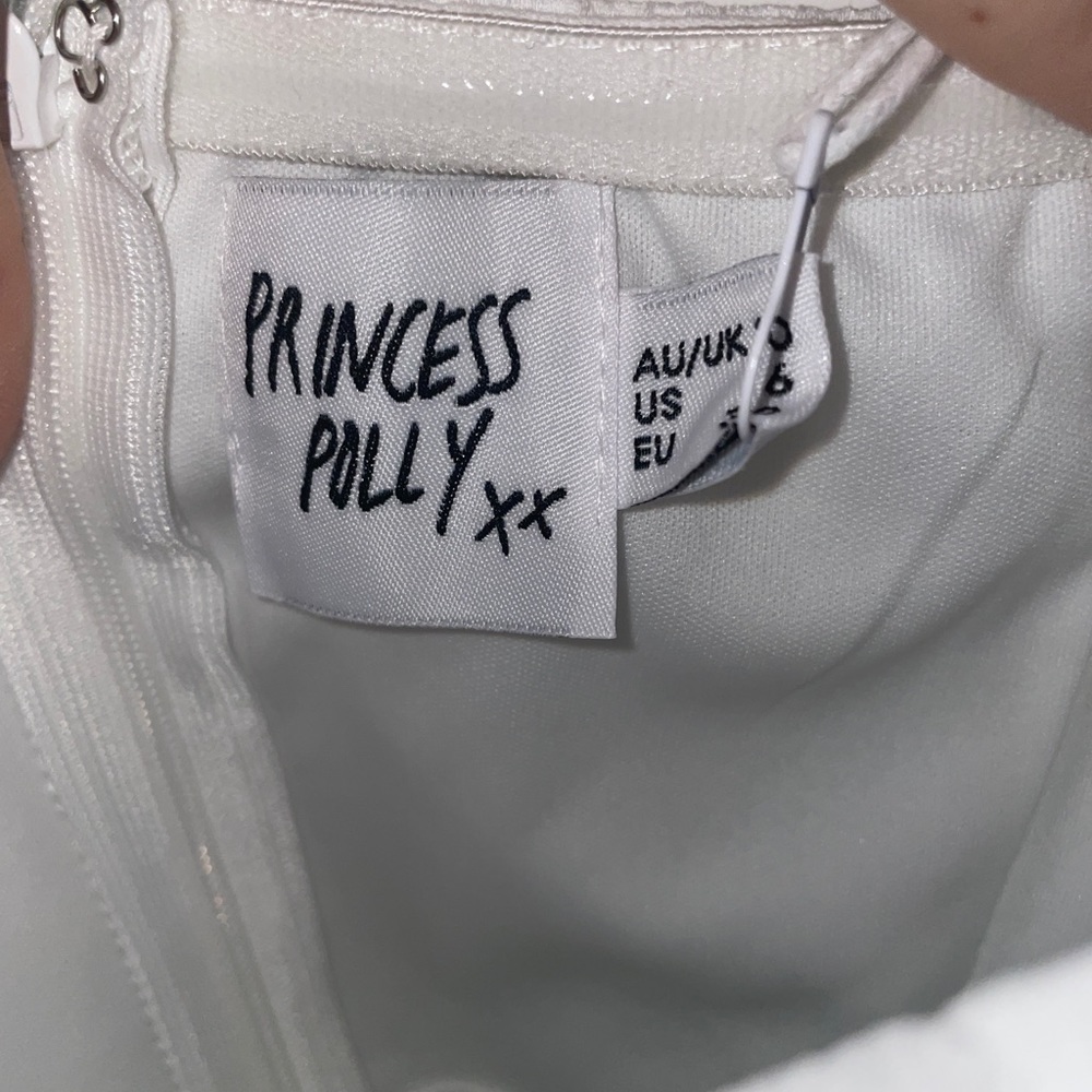 NWT The Rolla Romper White - Picture 2 of 4